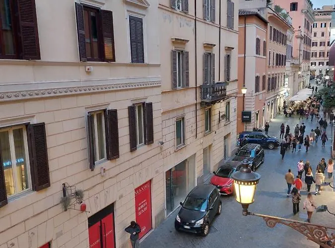 Spanish Steps Cozy Luxury