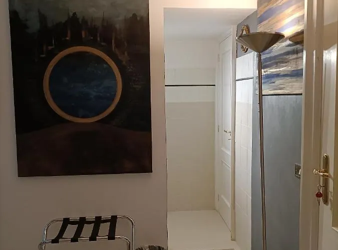 Spanish Steps Cozy Luxury 4*