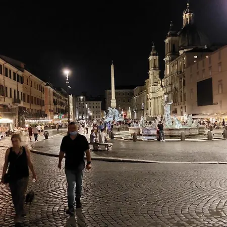 Spanish Steps Cozy Luxury בית הארחה