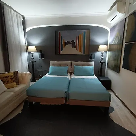 Spanish Steps Cozy Luxury Gæstehus