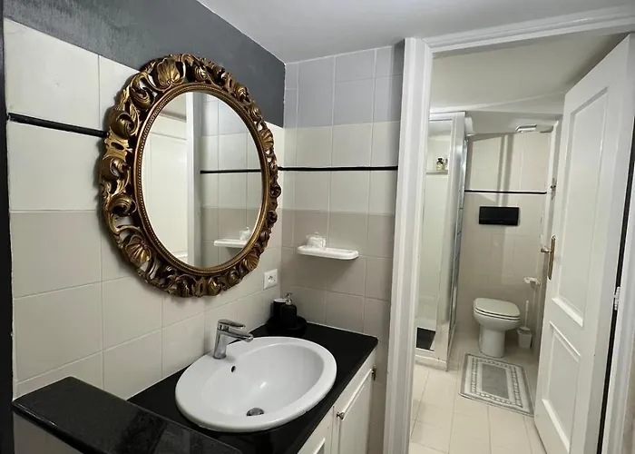 בית הארחה Spanish Steps Cozy Luxury רומא