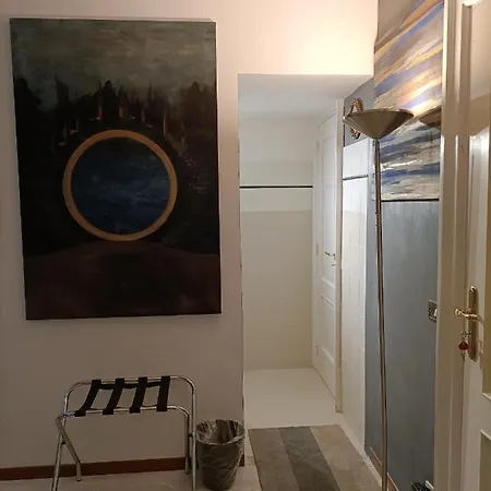 Spanish Steps Cozy Luxury 4*